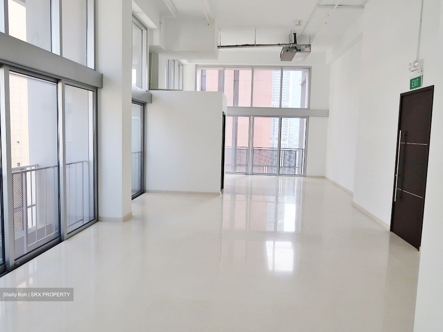 Eon Shenton (D2), Office #456834161